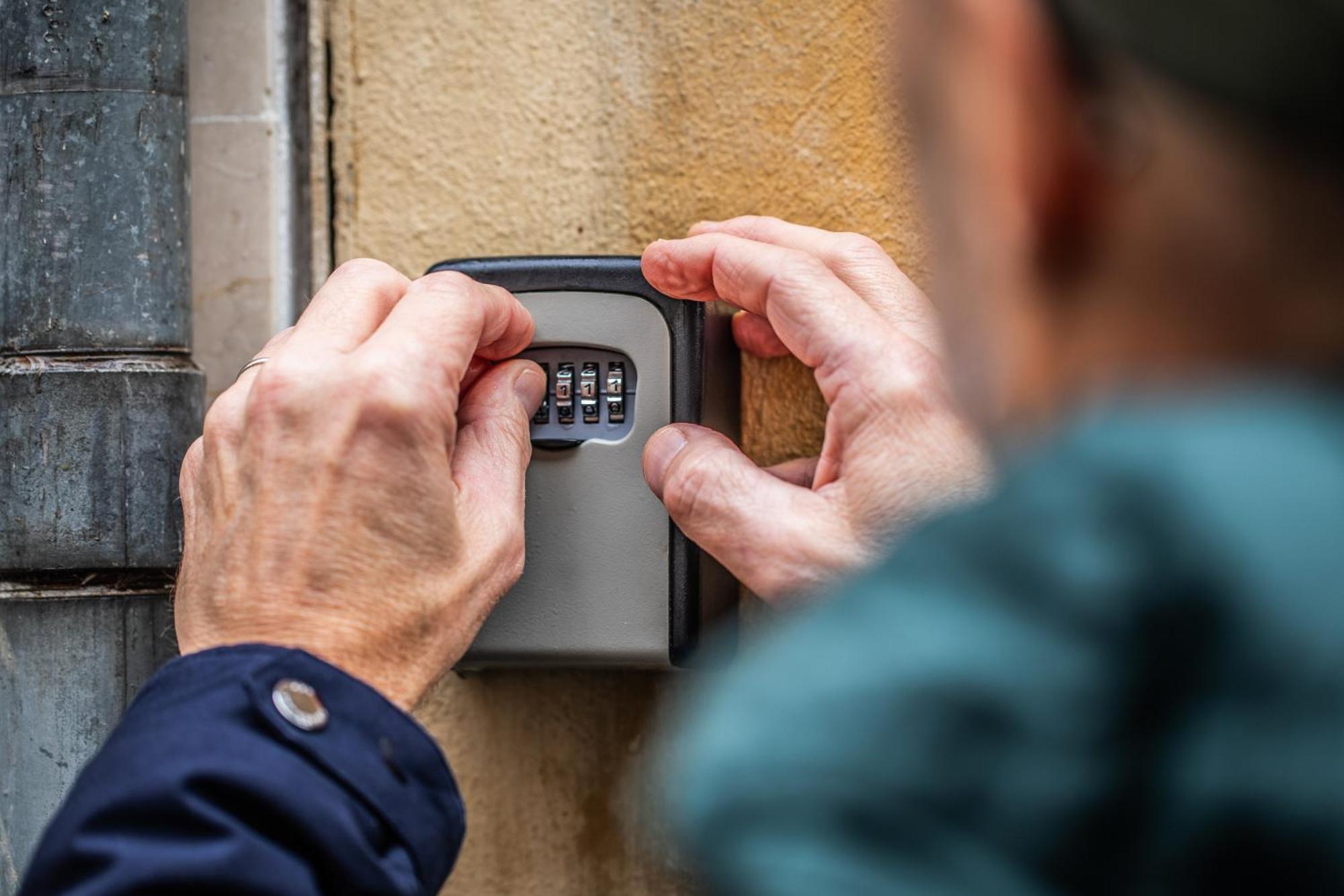 Angolo Al Ponte Micro Appartamento In Pieno Centro Pavia Eksteriør bilde